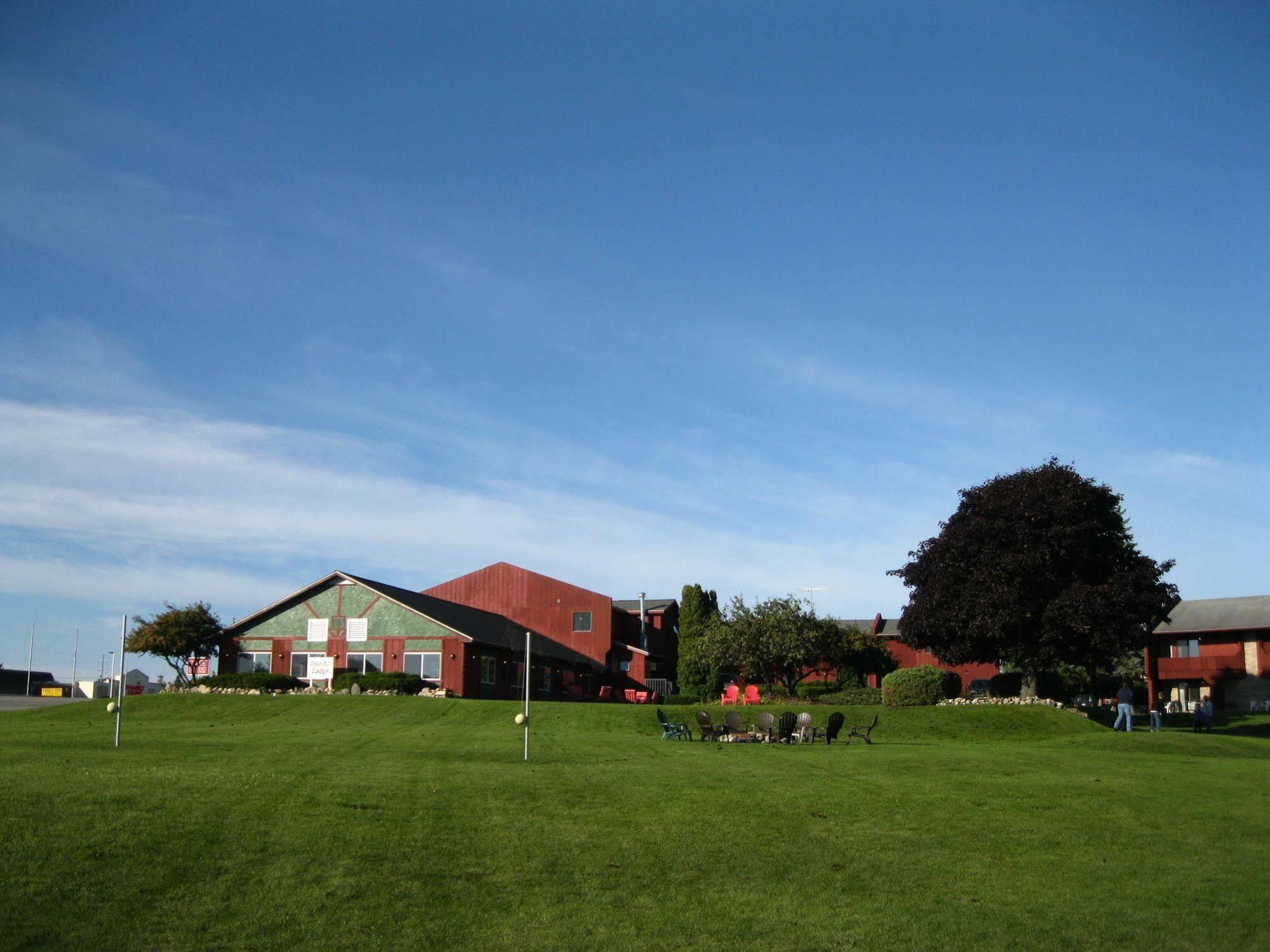 Cedar Hill Lodge St. Ignace Exterior foto